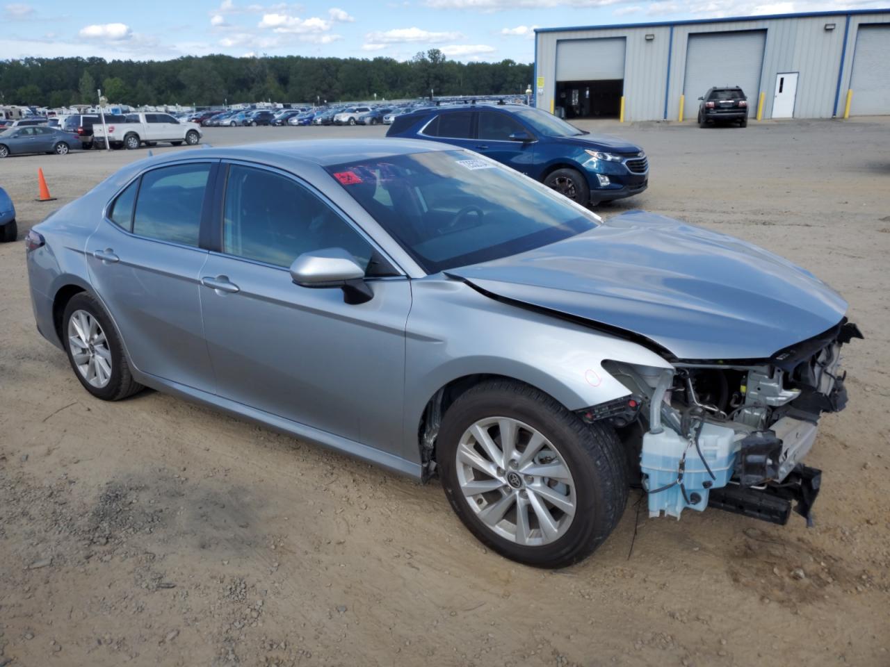 2022 TOYOTA CAMRY LE VIN:4T1C11AK8NU015468