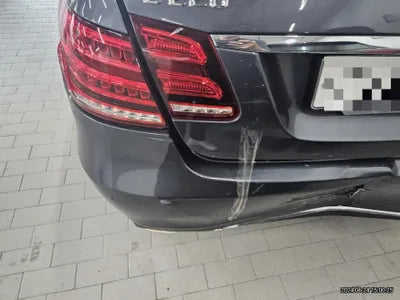 2016 Mercedes-Benz E 220 VIN: