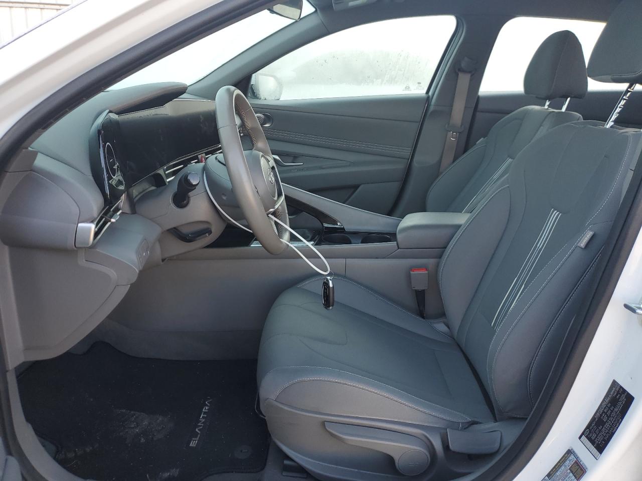 2023 HYUNDAI ELANTRA SEL VIN:5NPLS4AG4PH111027