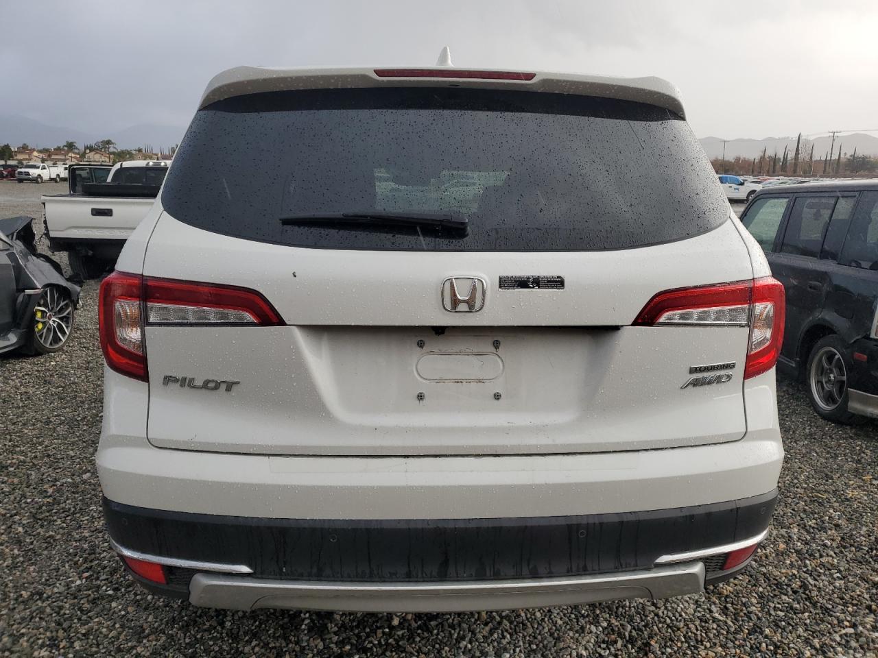 2022 HONDA PILOT TOURING VIN:5FNYF6H69NB086382
