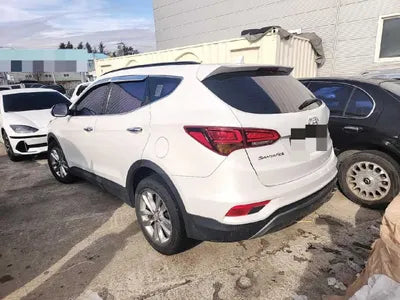 2017 Hyundai Santa FE VIN: