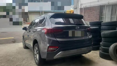 2018 Hyundai Santa FE VIN: