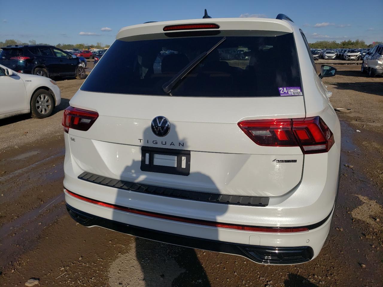 2024 VOLKSWAGEN TIGUAN SE R-LINE BLACK VIN:3VV8B7AX1RM005480