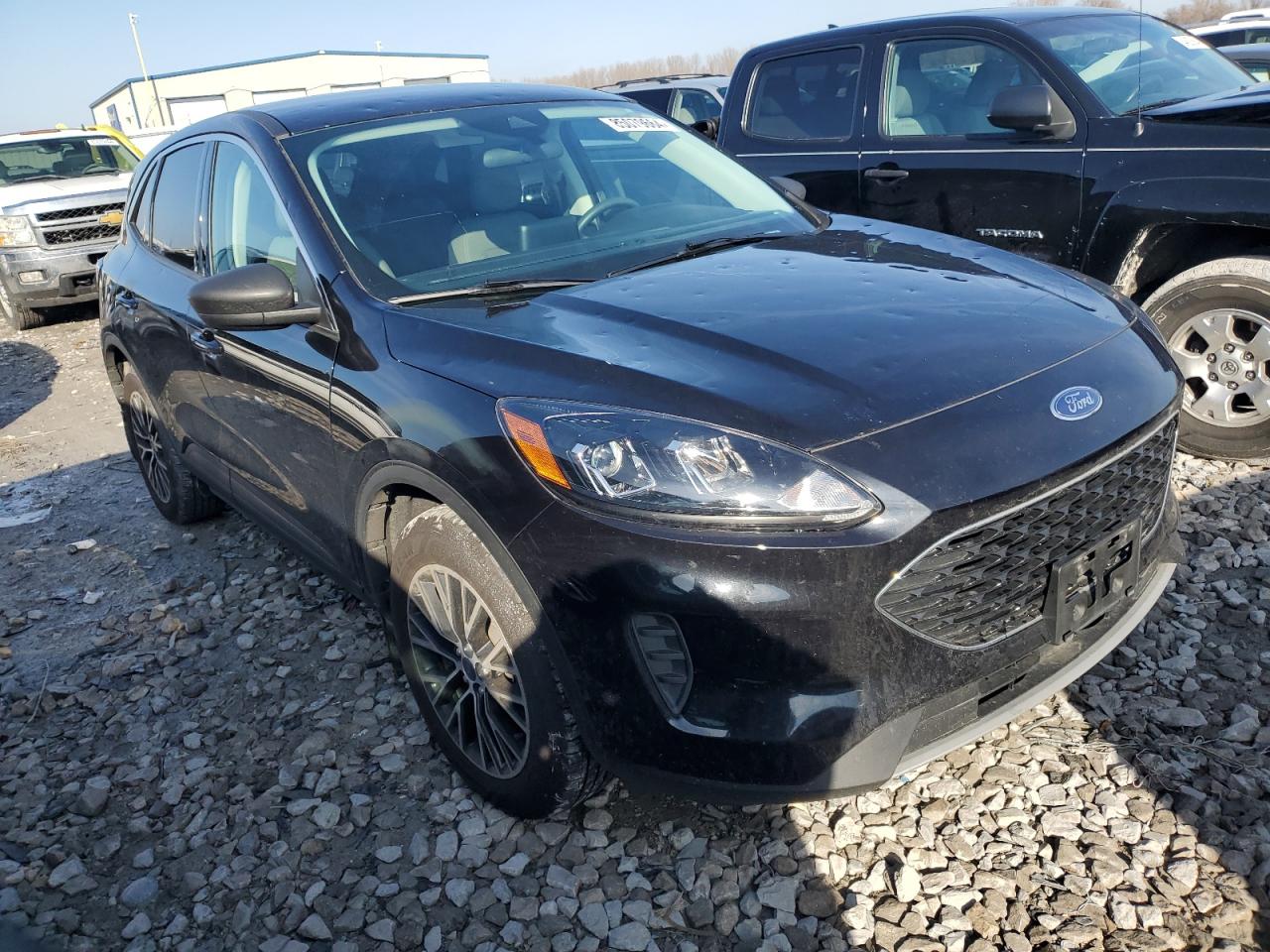 2022 FORD ESCAPE SE VIN:1FMCU0EZ1NUA46618