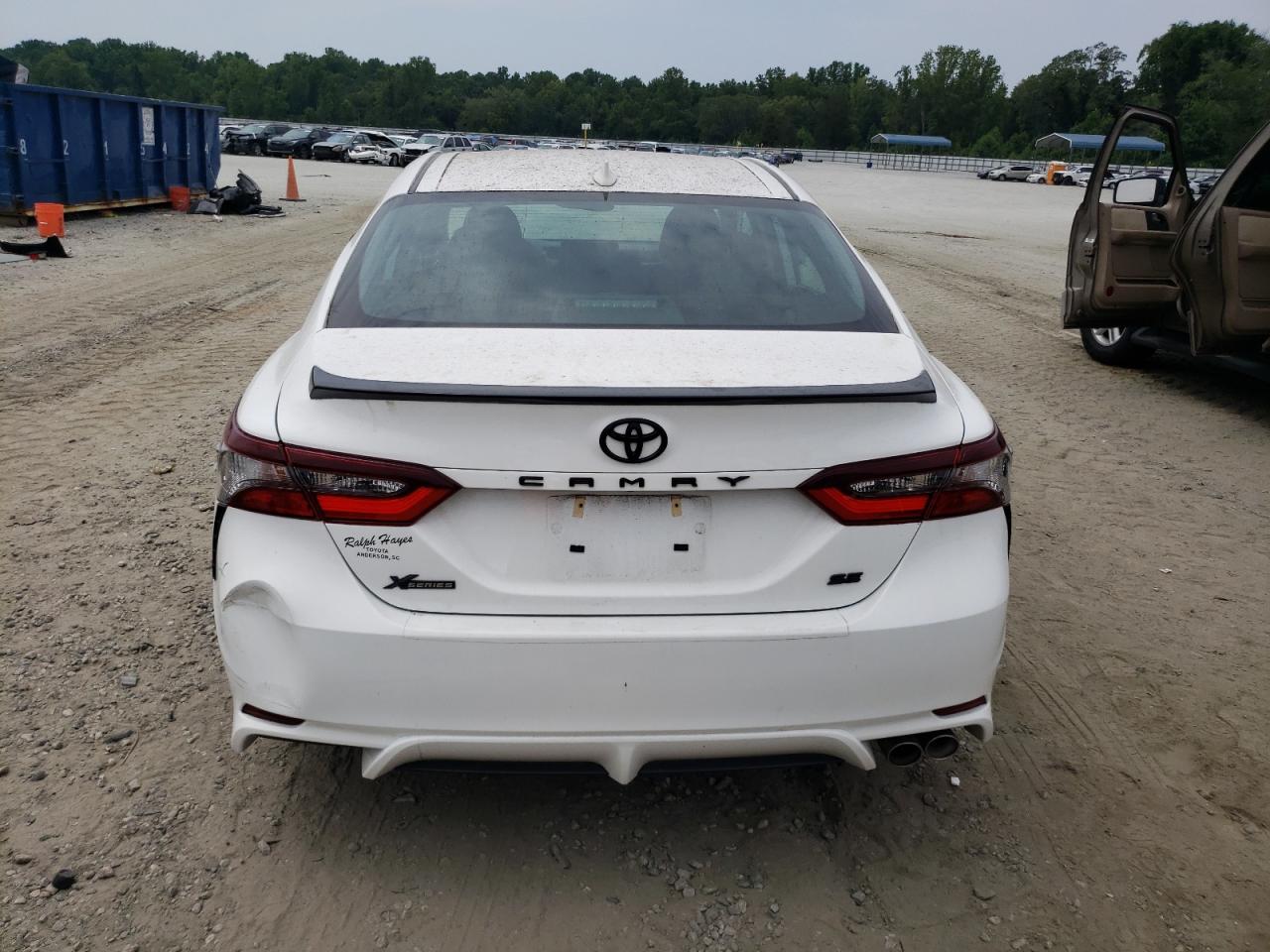 2022 TOYOTA CAMRY SE VIN:4T1T11AK4NU049049