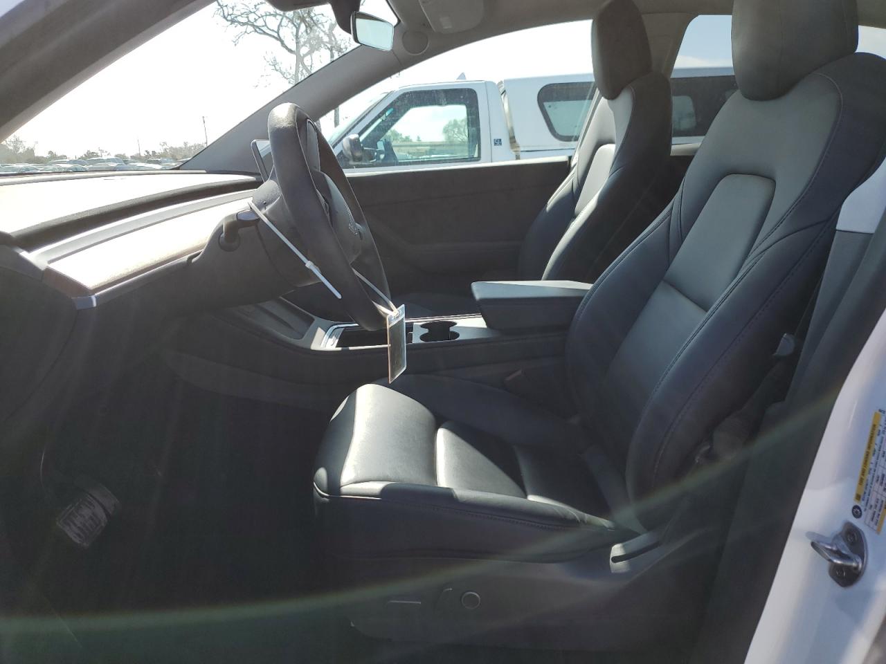 2022 TESLA MODEL Y  VIN:7SAYGDEEXNF494132