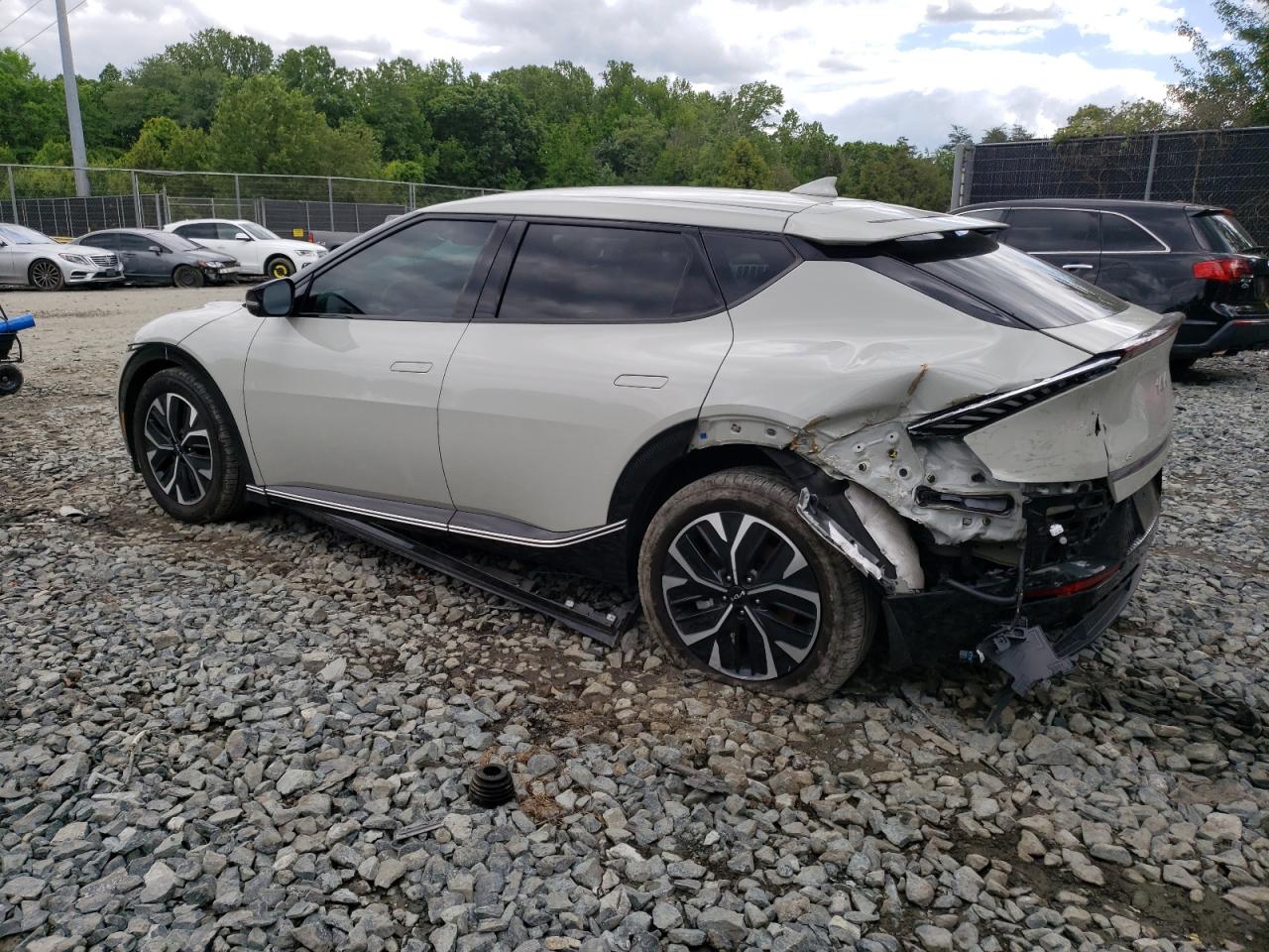 2022 KIA EV6 LIGHT VIN:KNDC34LA9N5059834