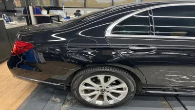 2020 Mercedes-Benz E 300 VIN: