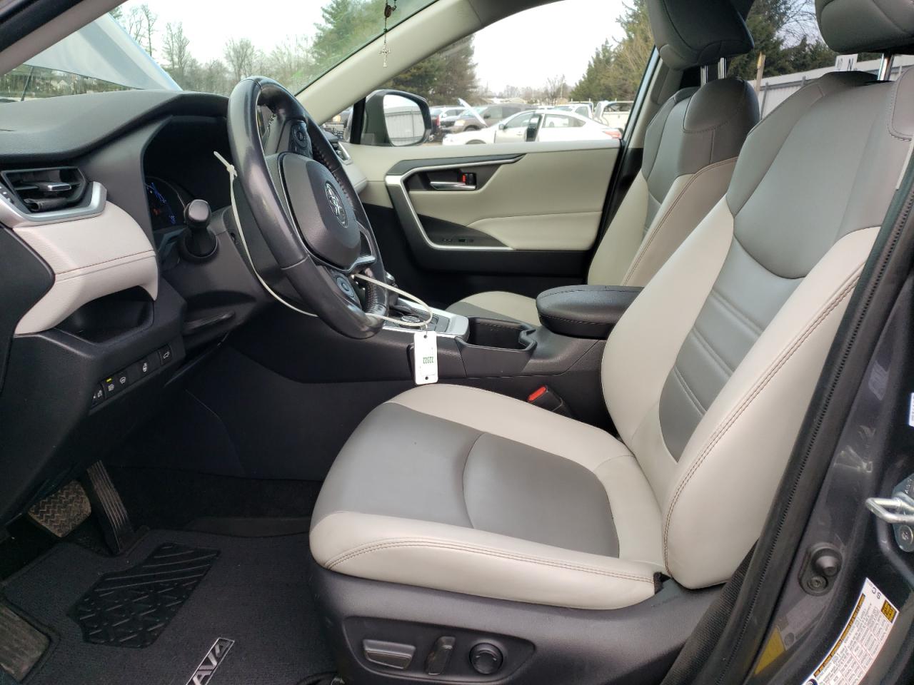 2023 TOYOTA RAV4 XLE PREMIUM VIN:JTMB6RFV5PD083779