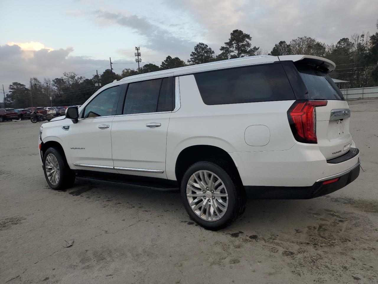 2024 GMC YUKON XL K1500 SLT VIN:1GKS2GKD2RR218983