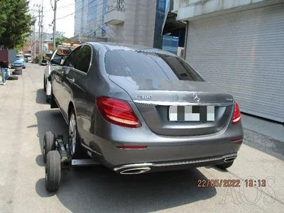 2018 Mercedes-Benz E 300 WDDZF4KB2JA468227 VIN:WDDZF4KB2JA468227