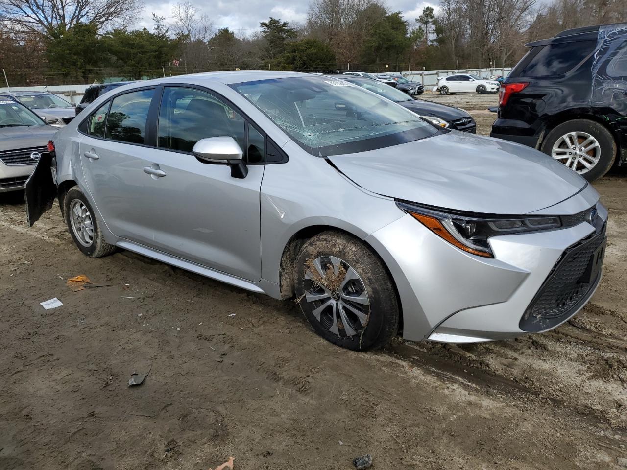 2022 TOYOTA COROLLA LE VIN:JTDEAMDE1NJ055171