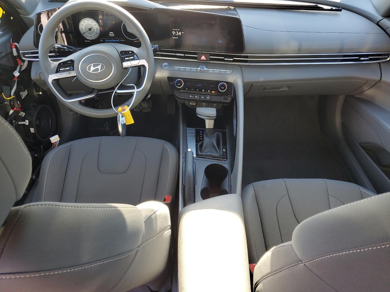 2024 HYUNDAI ELANTRA SEL VIN:KMHLM4DG5RU672377