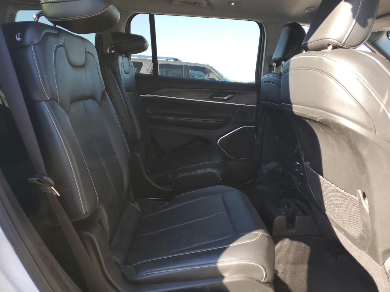2022 JEEP GRAND CHEROKEE L LIMITED VIN:1C4RJKBG1N8506620