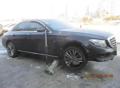 2016 Mercedes-Benz E 220 WDDZF0EB8HA045294 VIN:WDDZF0EB8HA045294