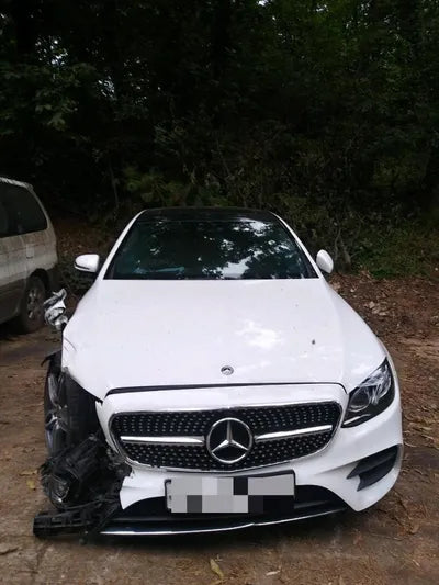 2019 Mercedes-Benz E 300 VIN: