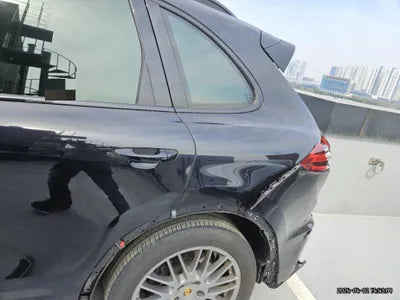2016 Porsche Cayenne VIN: