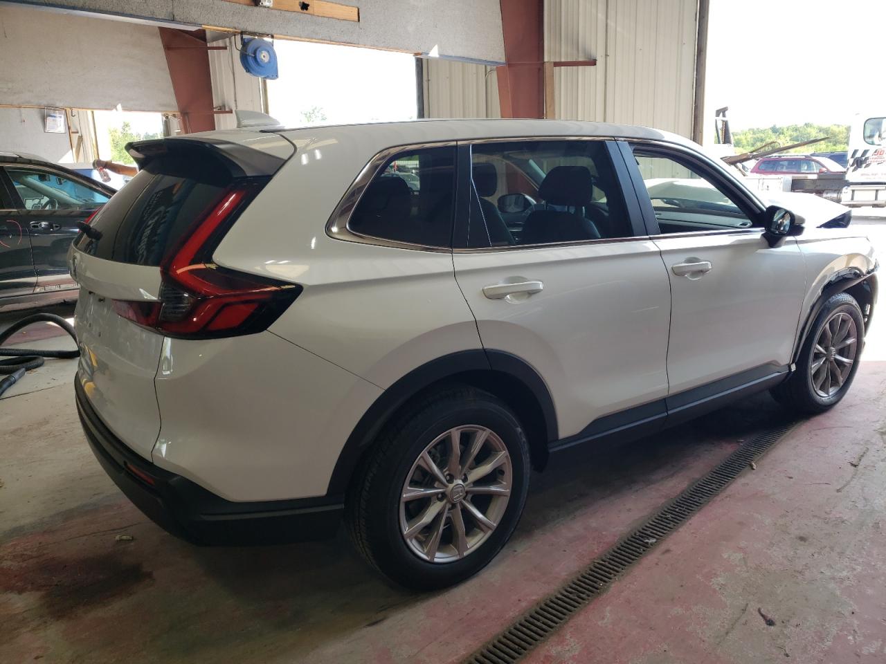 2023 HONDA CR-V EXL VIN:2HKRS4H78PH418846