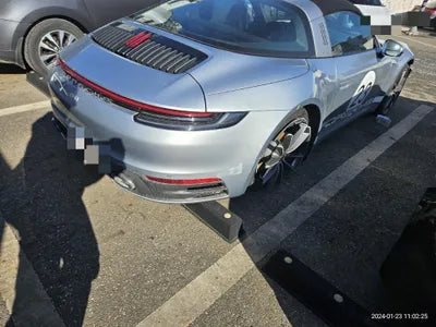 2021 Porsche 911 Targa VIN: