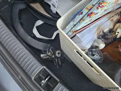 2017 Mercedes-Benz C 200 WDDWF3HB9HR232299 VIN:WDDWF3HB9HR232299