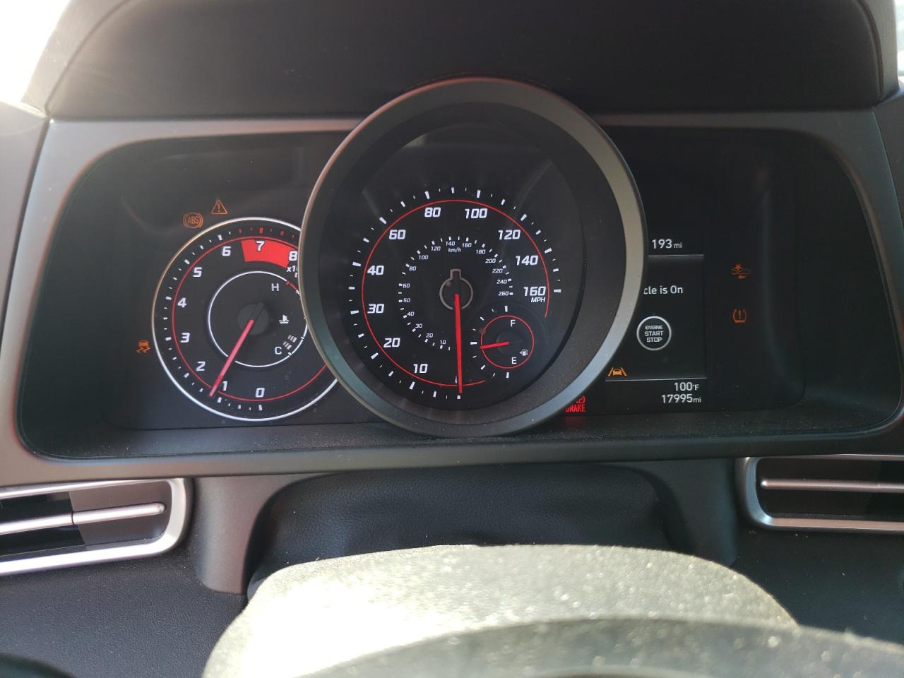 2022 HYUNDAI ELANTRA SEL VIN:KMHLM4AG3NU322146
