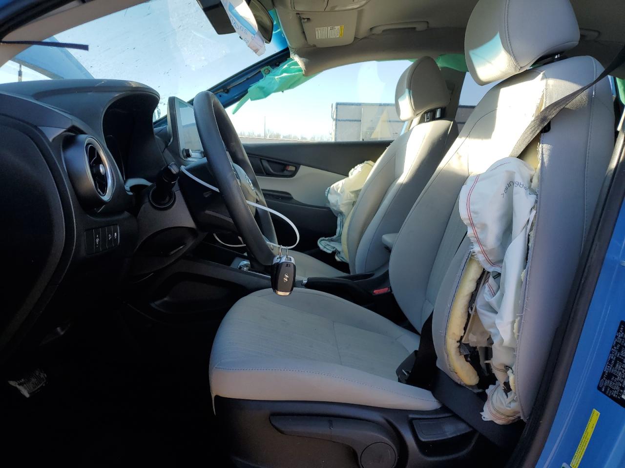 2022 HYUNDAI KONA SEL VIN:KM8K6CAB8NU922987