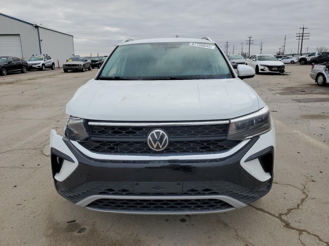 2022 VOLKSWAGEN TAOS SE VIN:3VVWX7B20NM043532