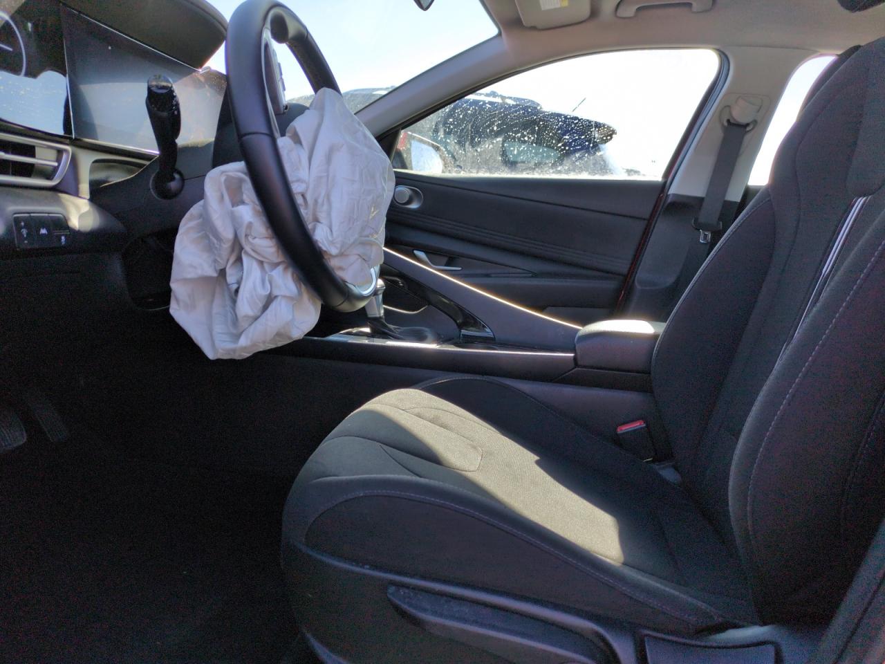 2023 HYUNDAI ELANTRA SEL VIN:5NPLS4AG4PH118222