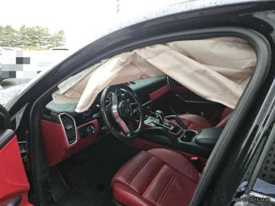 2021 Porsche Cayenne VIN: