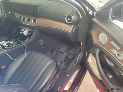 2018 Mercedes-Benz E 300 VIN: