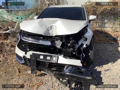 2023 Kia Sportage KNAPV81JBRK247598 VIN:KNAPV81JBRK247598