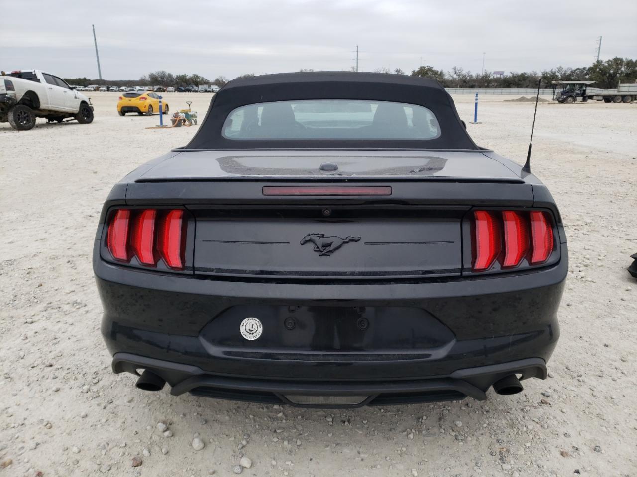 2022 FORD MUSTANG  VIN:1FATP8UH6N5134728