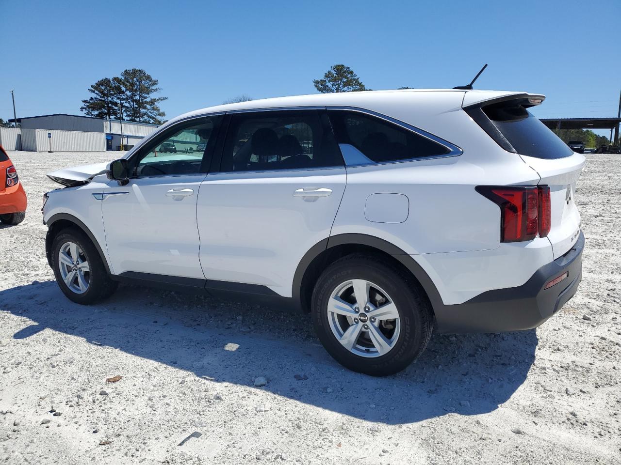 2022 KIA SORENTO LX VIN:5XYRG4LC9NG111583