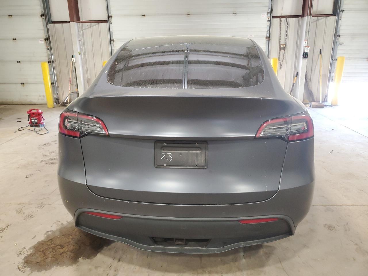 2022 TESLA MODEL Y  VIN:7SAYGAEE3NF519466