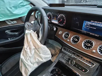 2019 Mercedes-Benz E 300 WDDZF4KB3KA606052 VIN:WDDZF4KB3KA606052