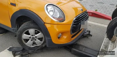 2015 MINI Cooper VIN: