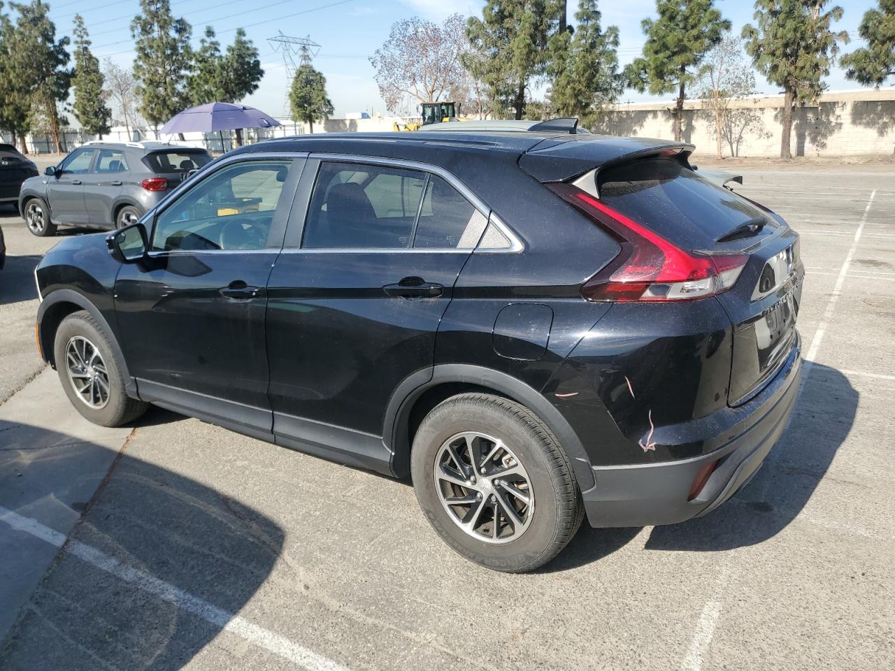 2022 MITSUBISHI ECLIPSE CROSS ES VIN:JA4ASUAA1NZ018100