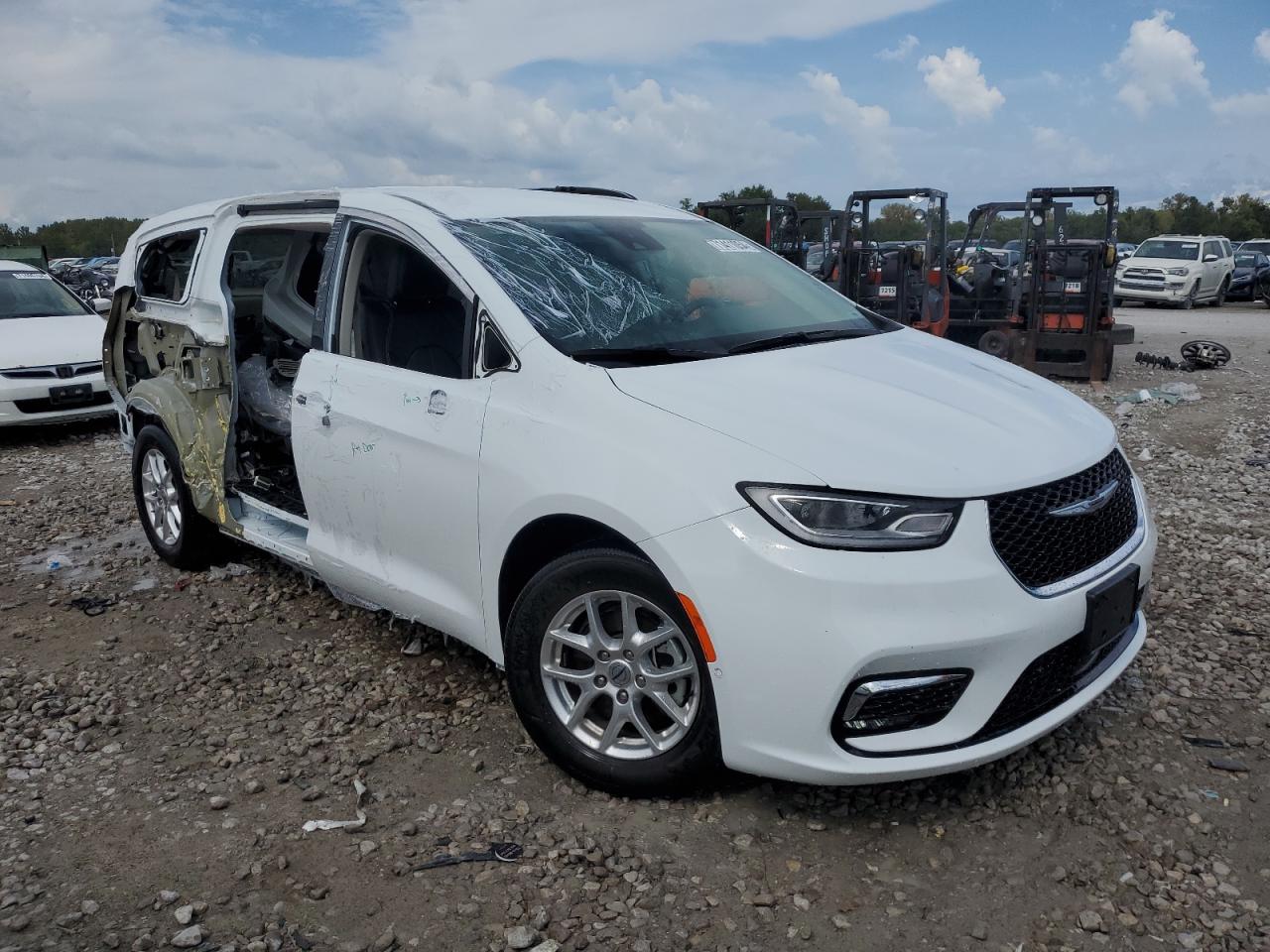 2022 CHRYSLER PACIFICA TOURING L VIN:2C4RC1BG2NR120412