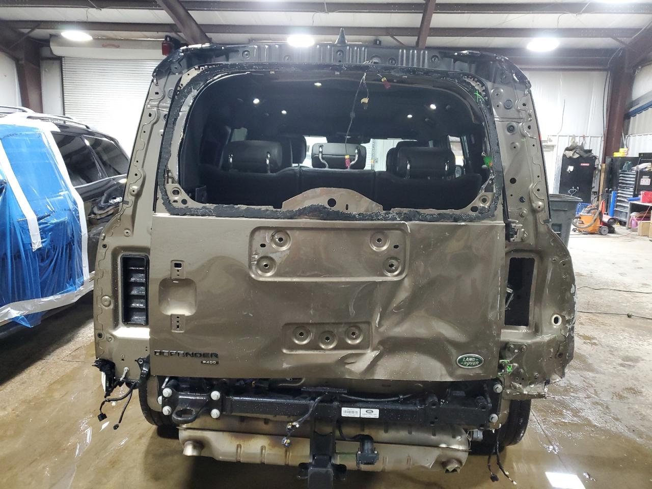 2023 LAND ROVER DEFENDER 130 X-DYNAMIC SE VIN:SALE2FEU0P2209020