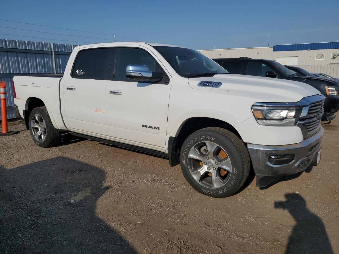 2022 RAM 1500 LARAMIE VIN:1C6SRFJT7NN213748