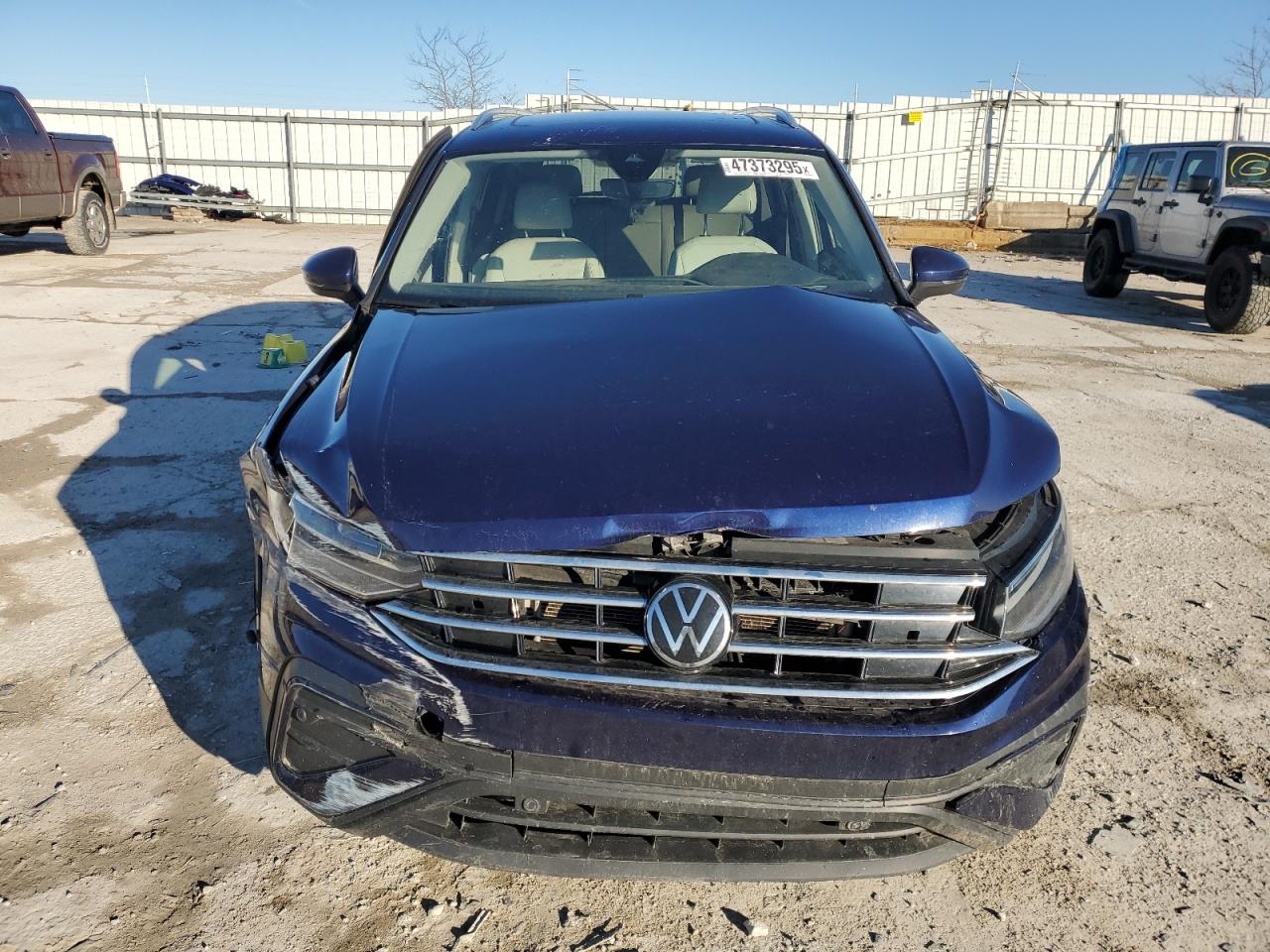 2022 VOLKSWAGEN TIGUAN SE VIN:3VV2B7AX7NM032814