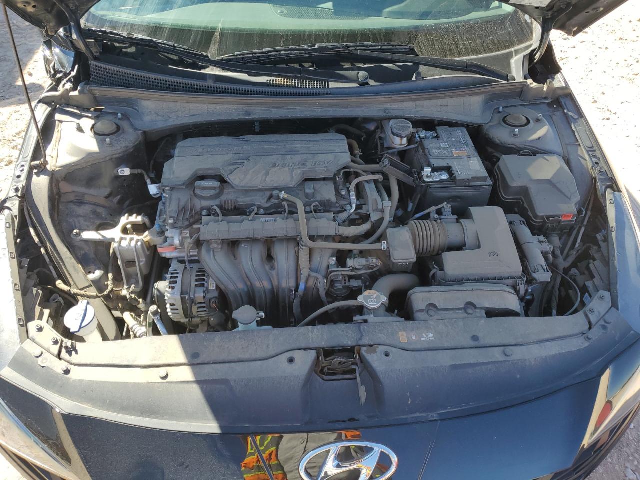 2022 HYUNDAI ELANTRA SEL VIN:5NPLM4AG9NH063399