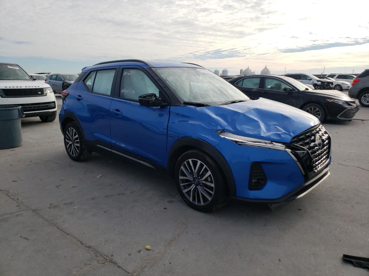 2024 NISSAN KICKS SR VIN:4T4BF1FK5ER423048