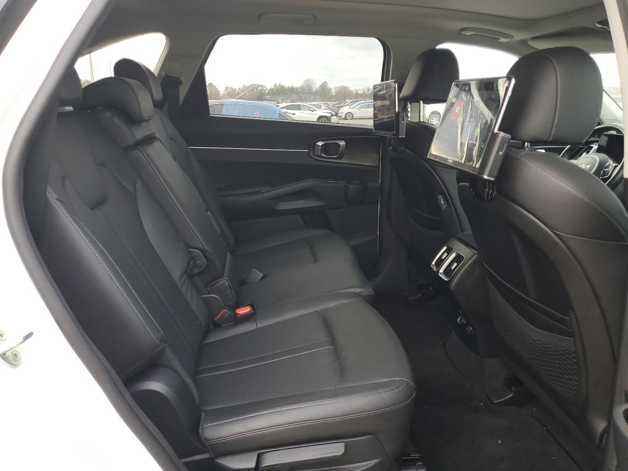 2023 KIA SORENTO S VIN:5XYRL4LC7PG172350