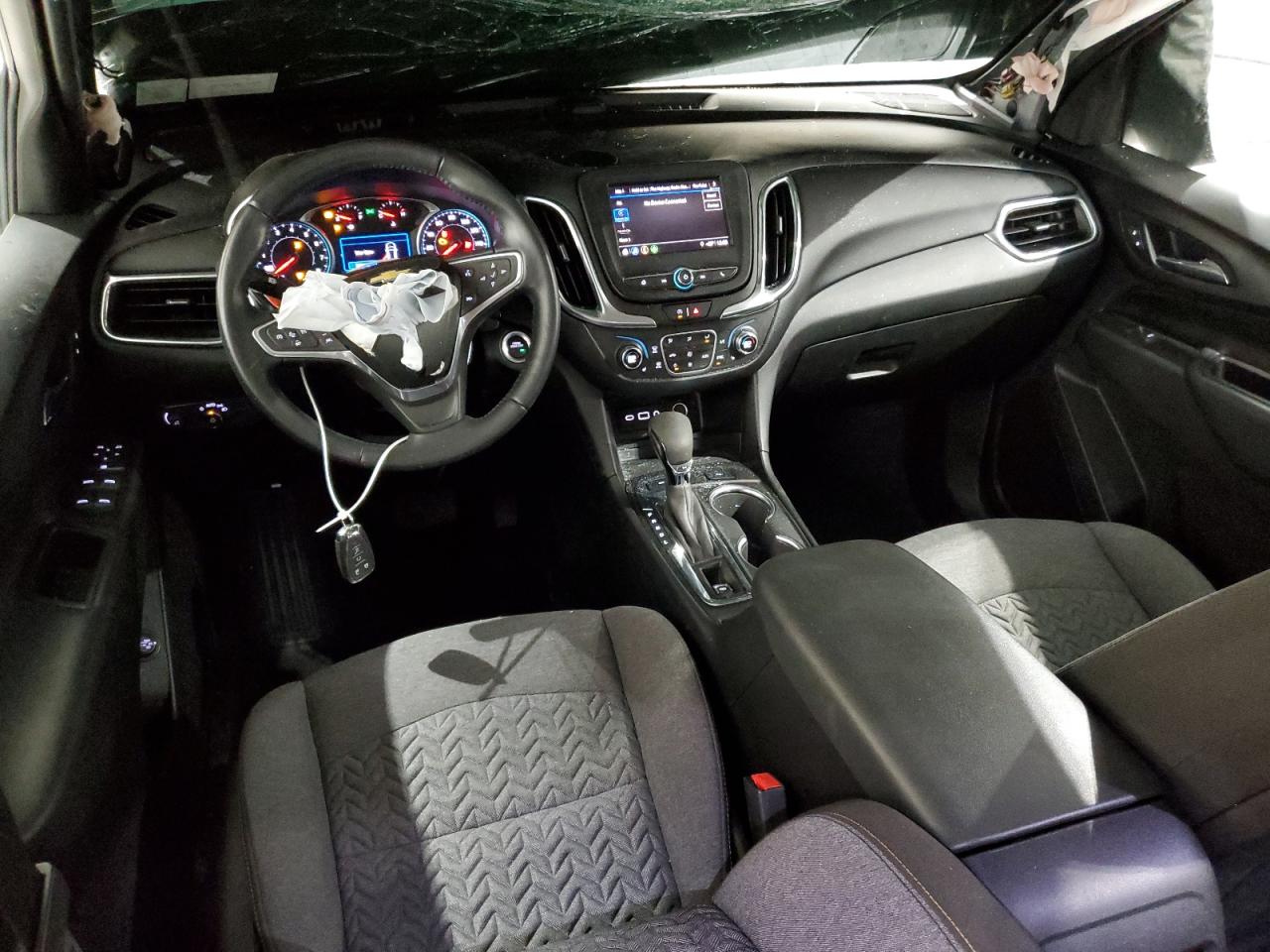 2022 CHEVROLET EQUINOX LT VIN:2GNAXUEV5N6121169