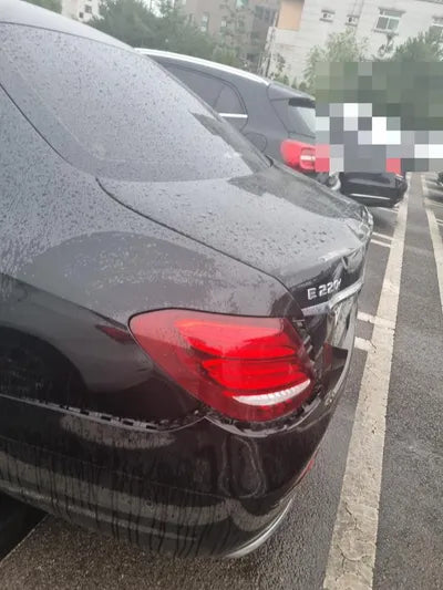 2017 Mercedes-Benz E 220 VIN: