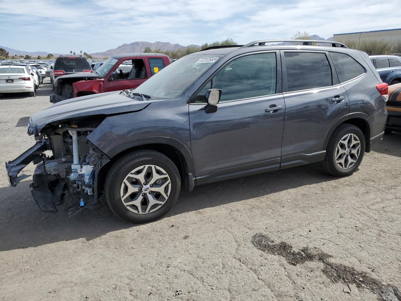 2024 SUBARU FORESTER PREMIUM VIN:JF2SKADC7RH476422