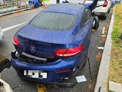 2017 Mercedes-Benz C 63 AMG VIN: