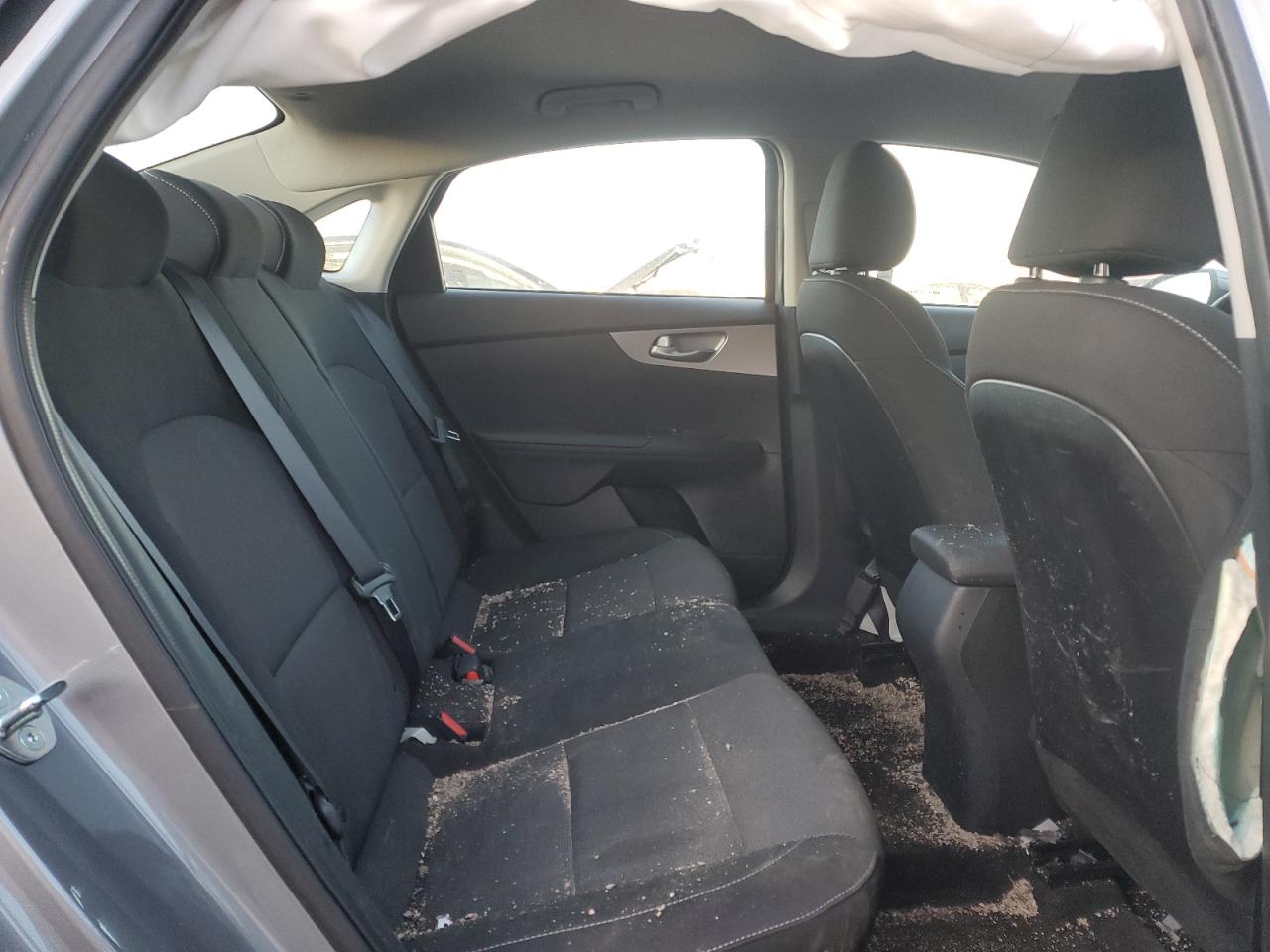 2023 KIA FORTE LX VIN:3KPF24AD7PE632024