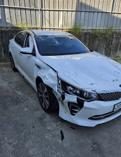 2016 Kia K5 KNAGU415GGA013345 VIN:KNAGU415GGA013345